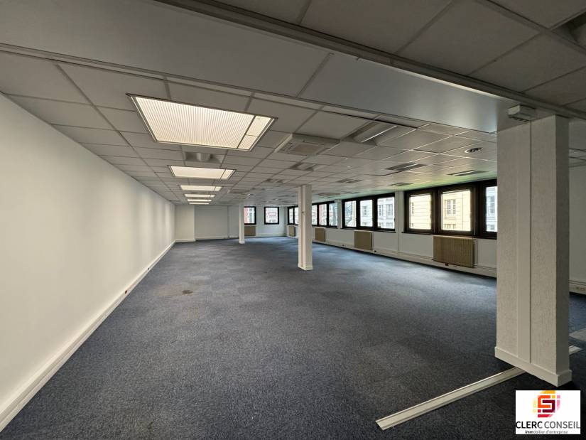Location - Bureaux 542m² - Rouen