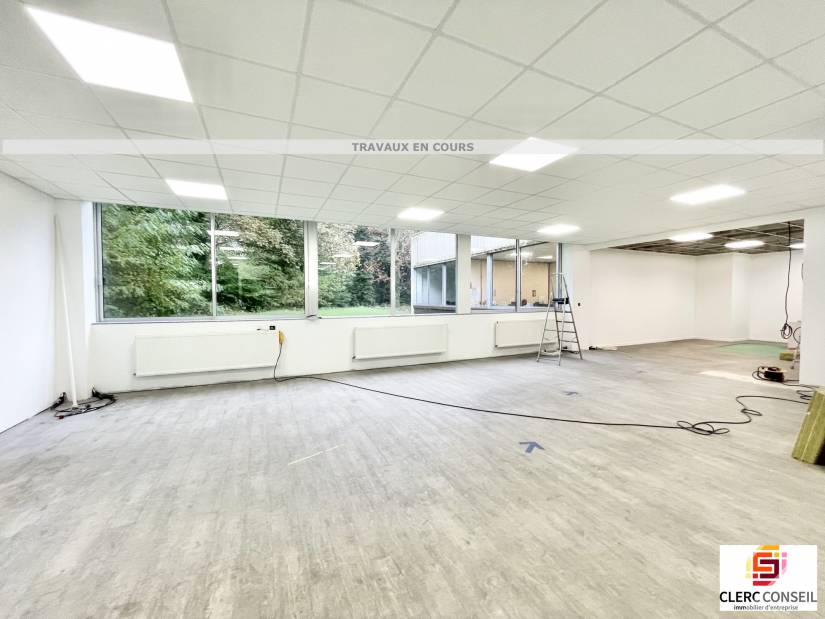 Location - Bureaux 191m² - Bihorel