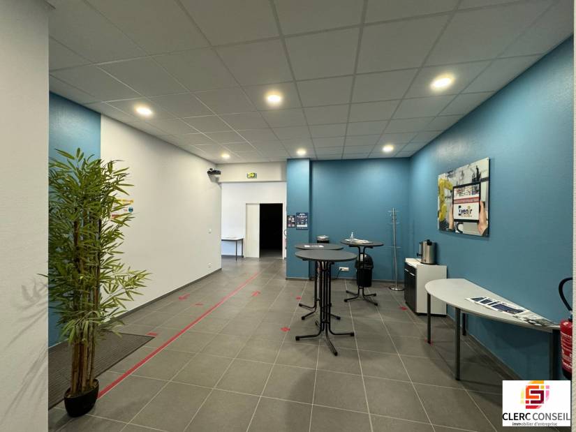 Location - Bureaux 275m² - Mont-saint-aignan