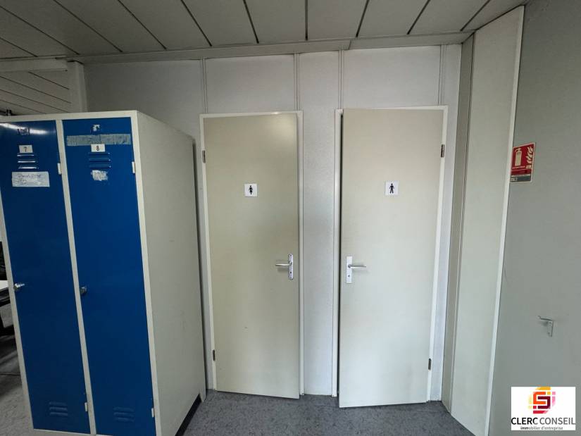 Location - Local d'activité 390m² - Le petit-quevilly