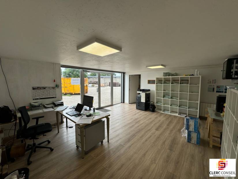 Location - Local d'activité 464m² - Le petit-quevilly
