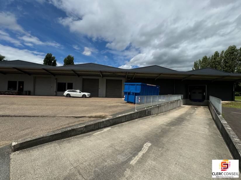 Location - Local d'activité 4200m² - Sotteville-lès-rouen