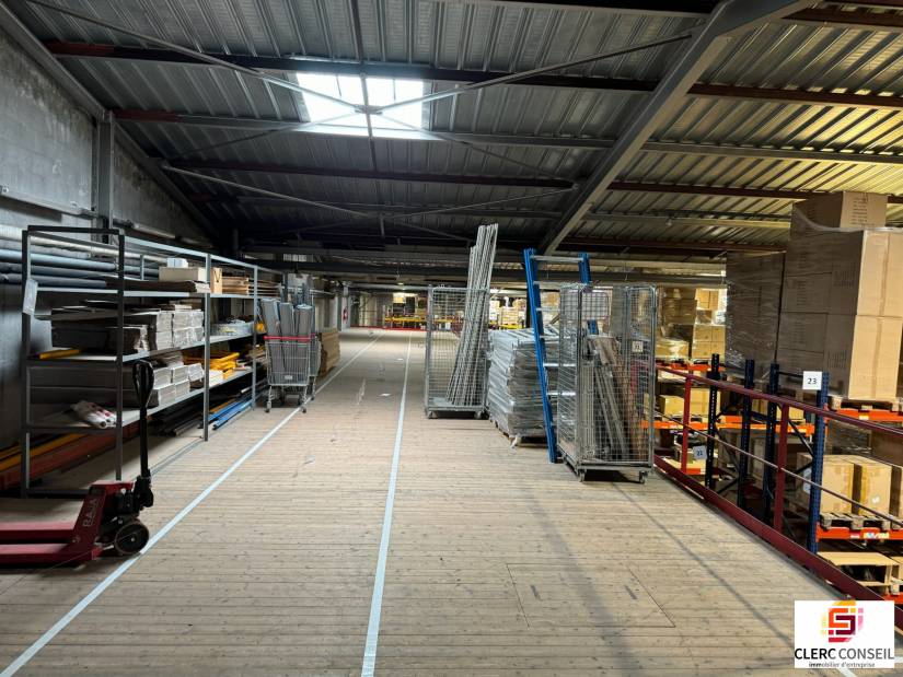 Location - Local d'activité 4200m² - Sotteville-lès-rouen
