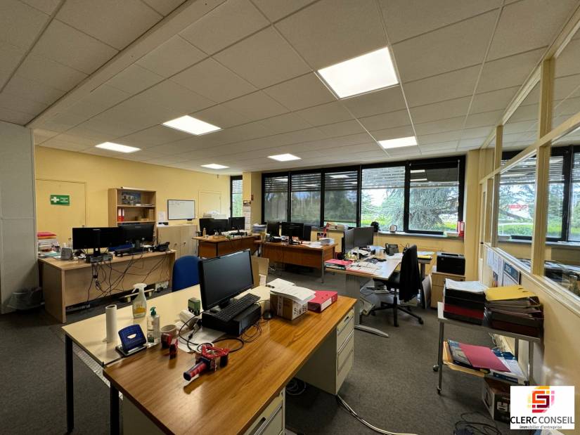 Location - Local d'activité 4200m² - Sotteville-lès-rouen