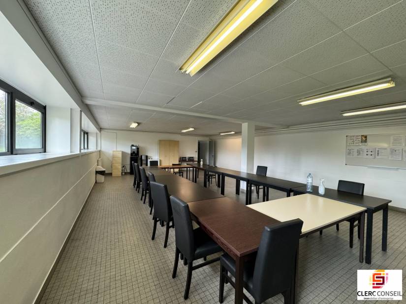 Location - Local d'activité 4200m² - Sotteville-lès-rouen