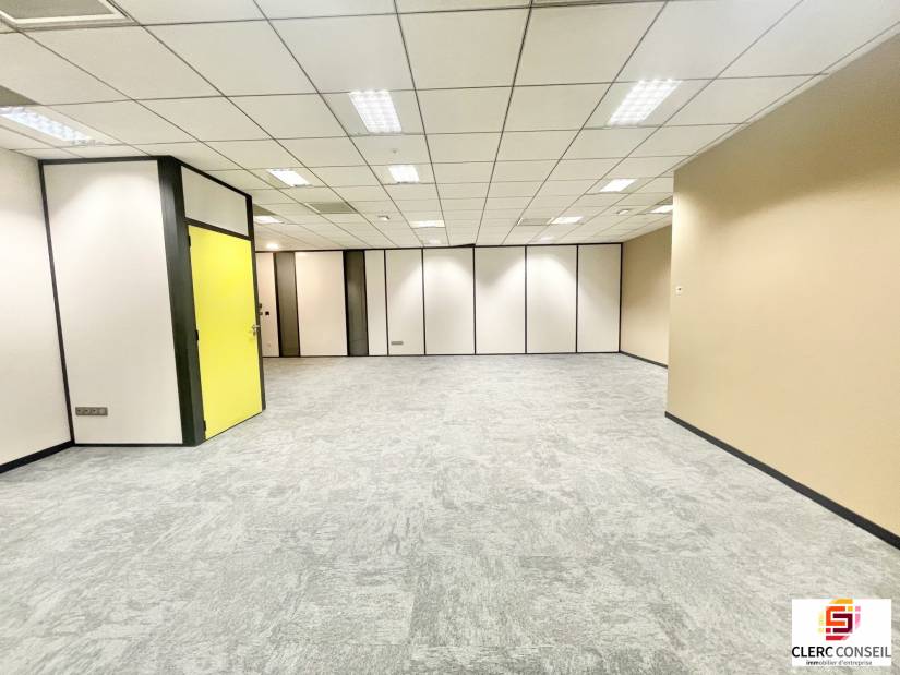 Location - Bureaux 73m² - Rouen