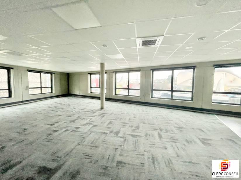 Location - Bureaux 218m² - Le petit-quevilly