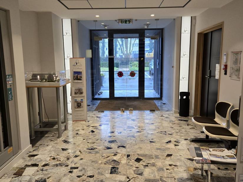 Vente - Bureaux 980m² - Bois-guillaume