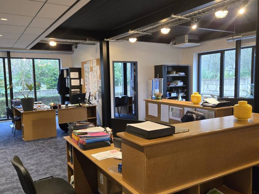 Vente - Bureaux 980m² - Bois-guillaume