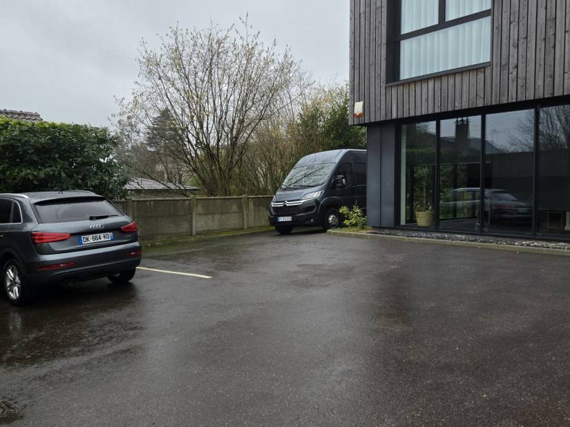 Vente - Bureaux 980m² - Bois-guillaume