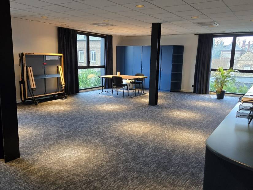 Vente - Bureaux 980m² - Bois-guillaume