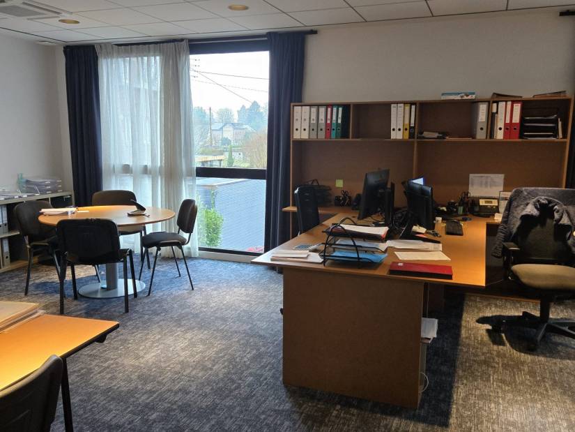 Vente - Bureaux 980m² - Bois-guillaume