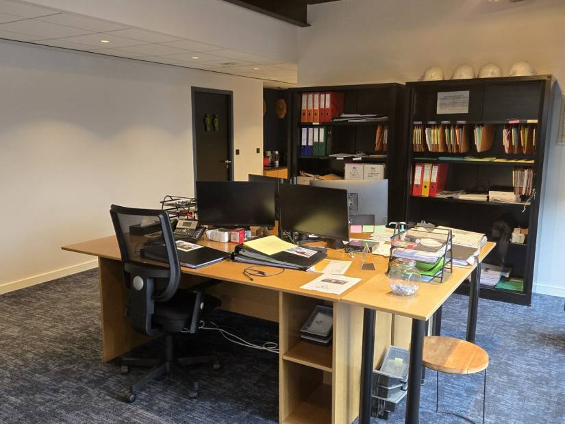 Vente - Bureaux 980m² - Bois-guillaume