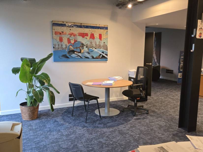 Vente - Bureaux 980m² - Bois-guillaume