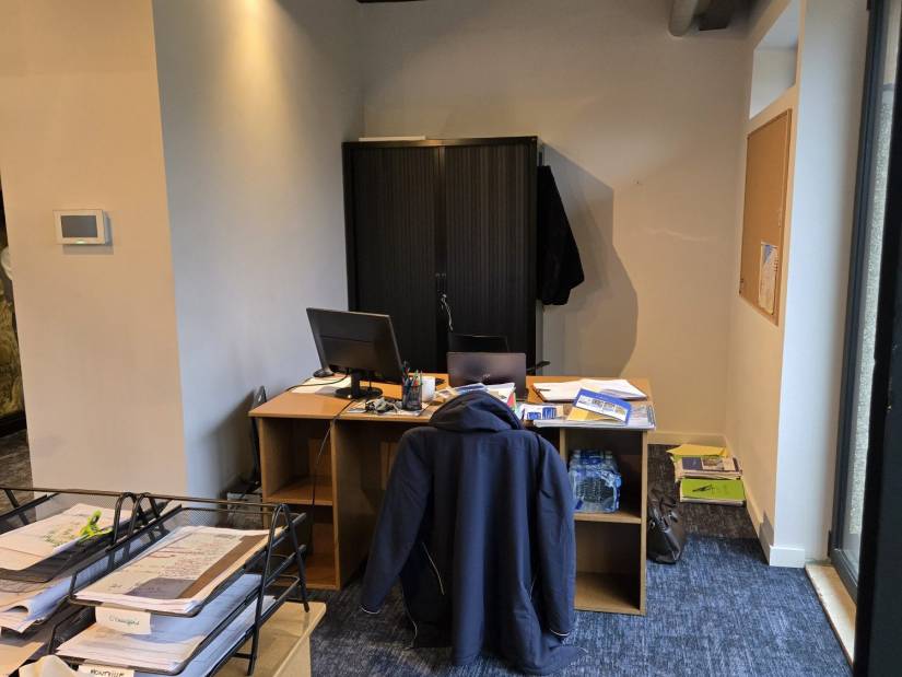 Vente - Bureaux 980m² - Bois-guillaume