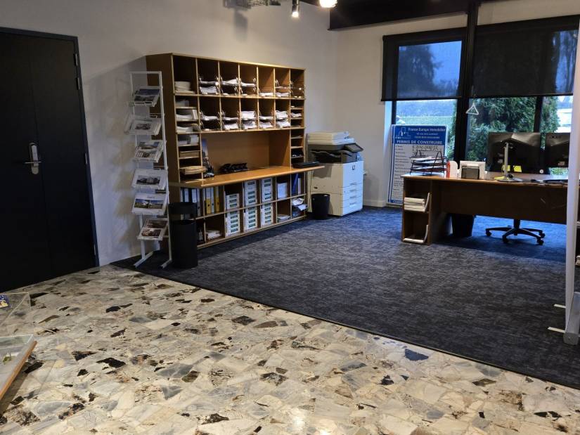 Vente - Bureaux 980m² - Bois-guillaume