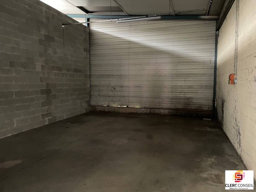 Location - Local d'activité 1121m² - Évreux