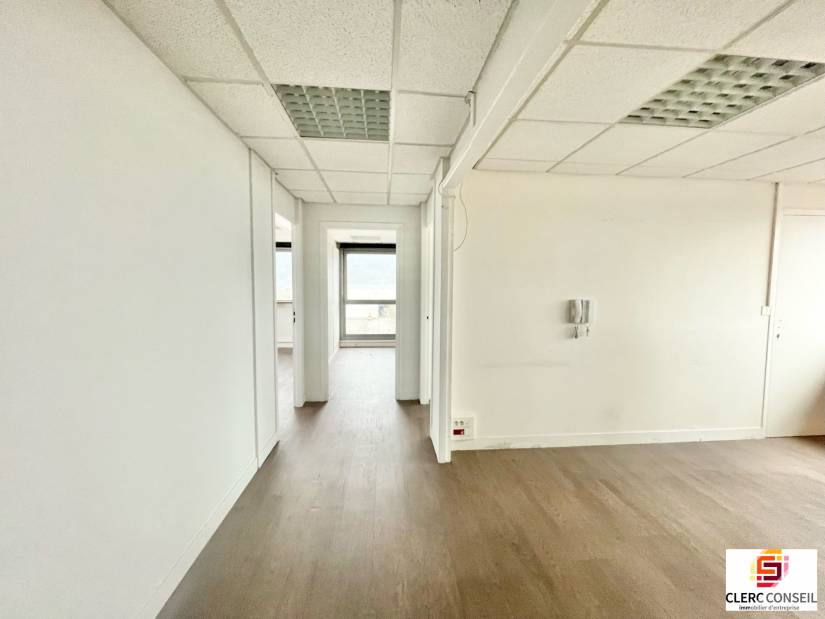 Location - Bureaux 90m² - Sotteville-lès-rouen