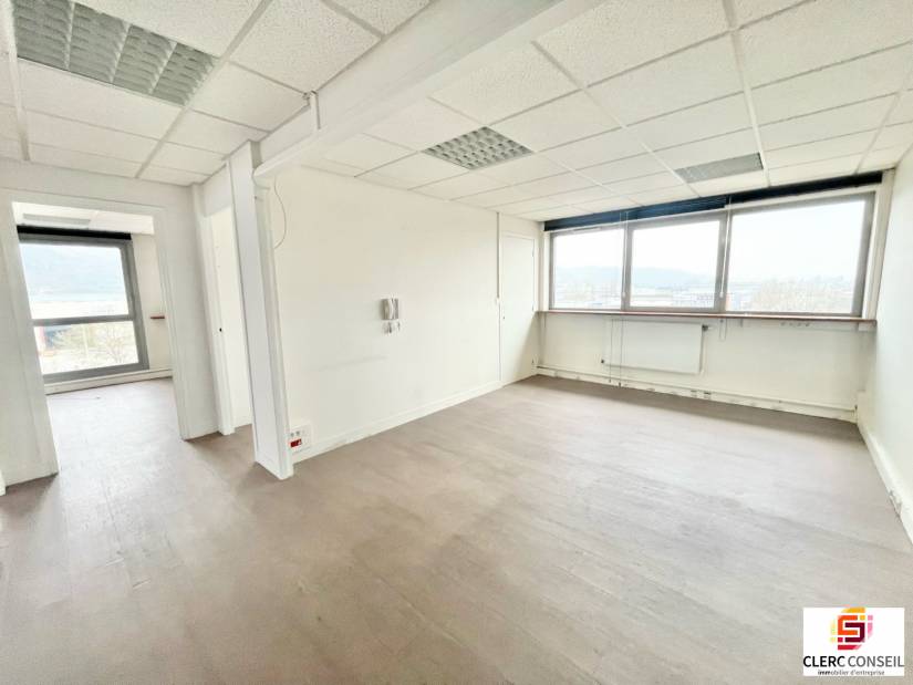 Location - Bureaux 90m² - Sotteville-lès-rouen