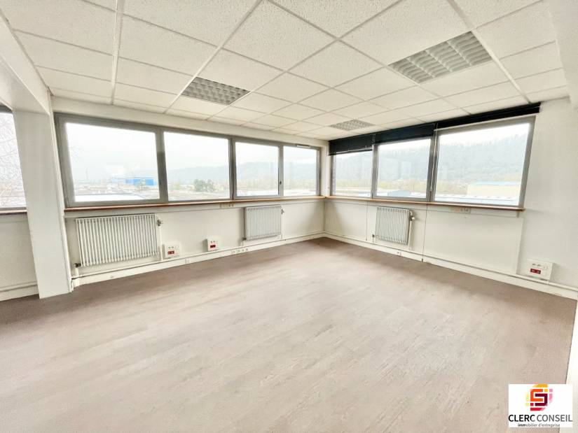 Location - Bureaux 90m² - Sotteville-lès-rouen