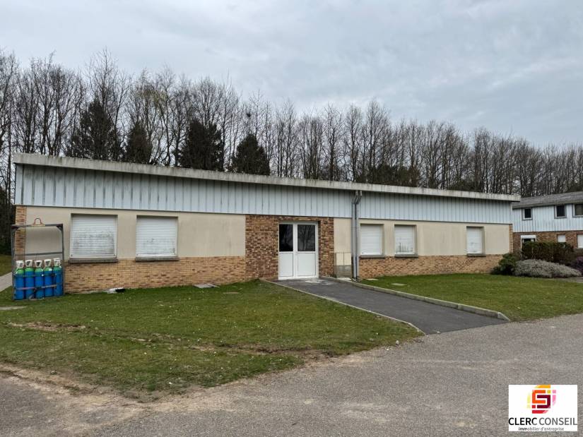 Location - Bureaux 175m² - La frénaye