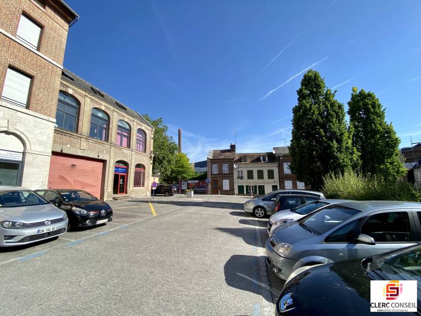 Location - Local d'activité 630m² - Louviers