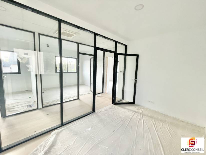Location - Bureaux 100m² - Bois-guillaume