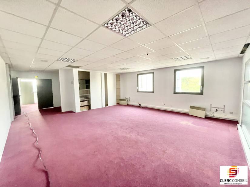 Location - Bureaux 225m² - Bois-guillaume
