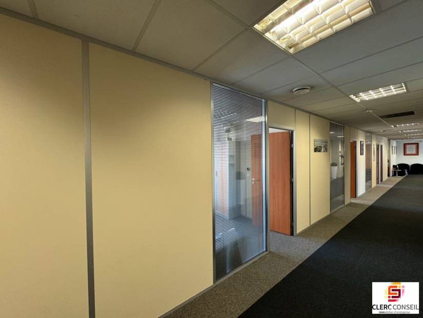 Location - Bureaux 397m² - Rouen