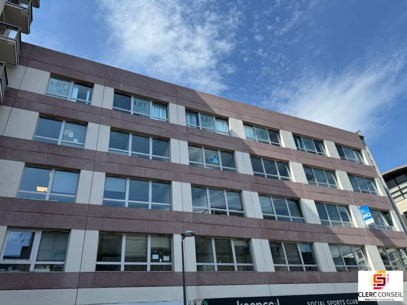 Location - Bureaux 397m² - Rouen