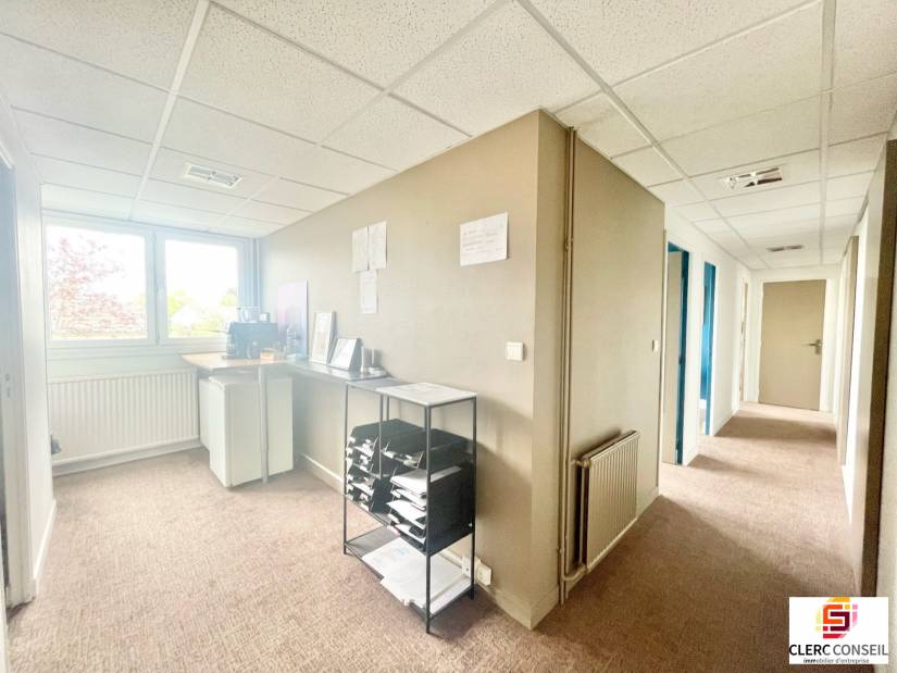 Location - Bureaux 87m² - Bois-guillaume