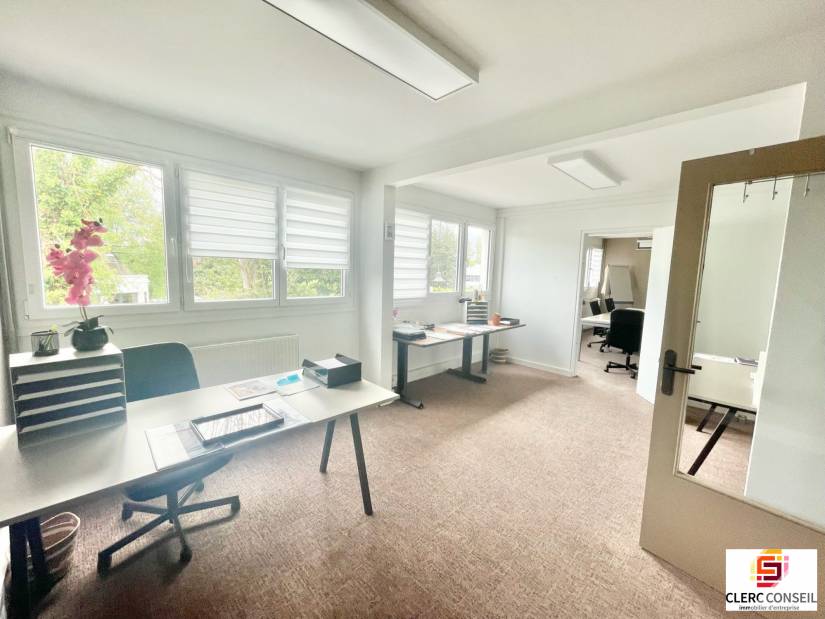 Location - Bureaux 87m² - Bois-guillaume