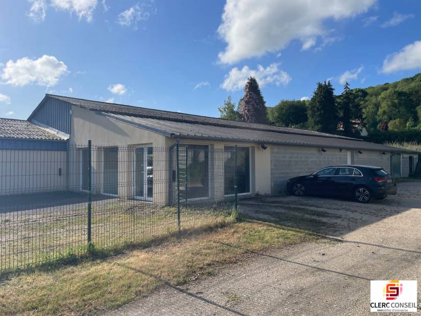 Vente - Local d'activité 780m² - Saint-aubin-sur-gaillon