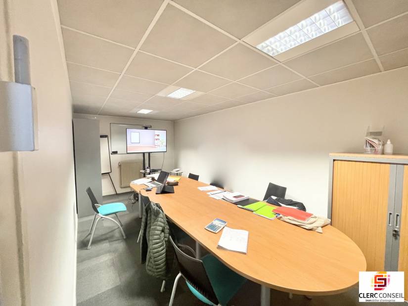 Location - Local commercial 151m² - Rouen