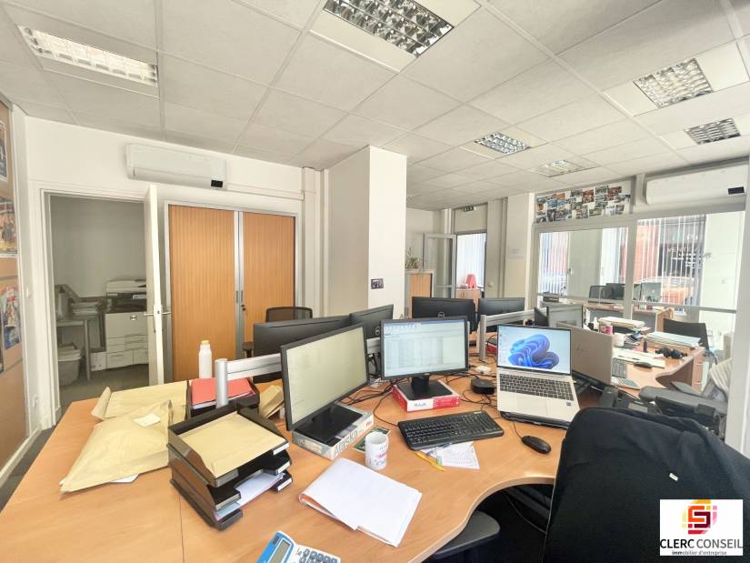 Location - Local commercial 151m² - Rouen