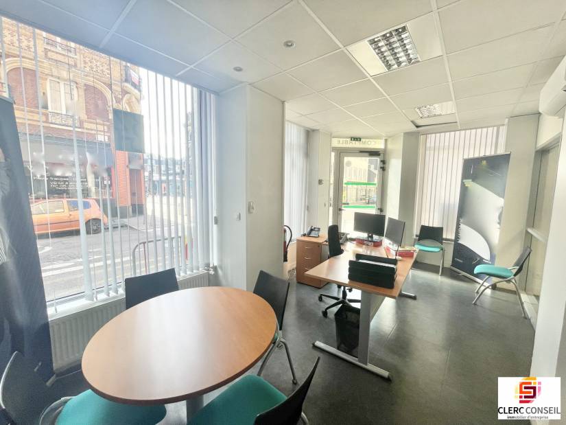 Location - Local commercial 151m² - Rouen