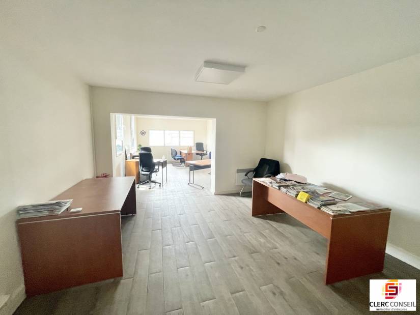 Location - Bureaux 92m² - Déville-lès-rouen