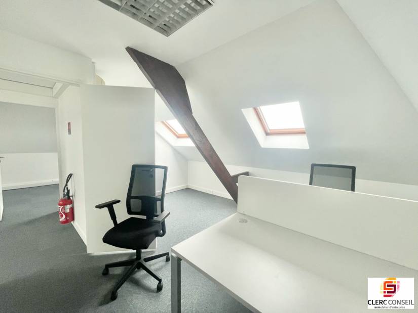 Location - Bureaux 97m² - Rouen