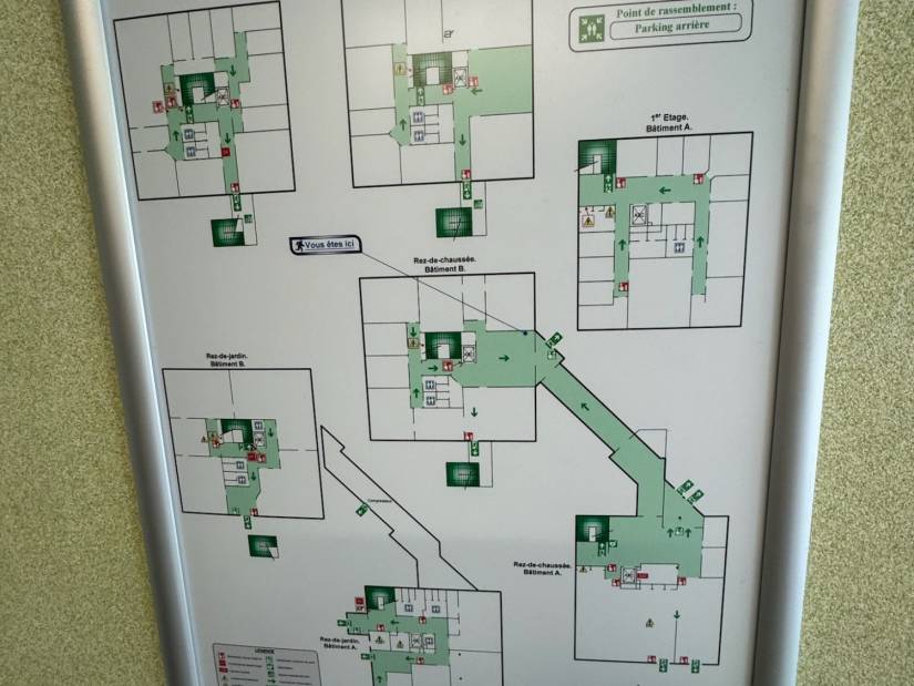 Vente - Bureaux 2660m² - Mont-saint-aignan