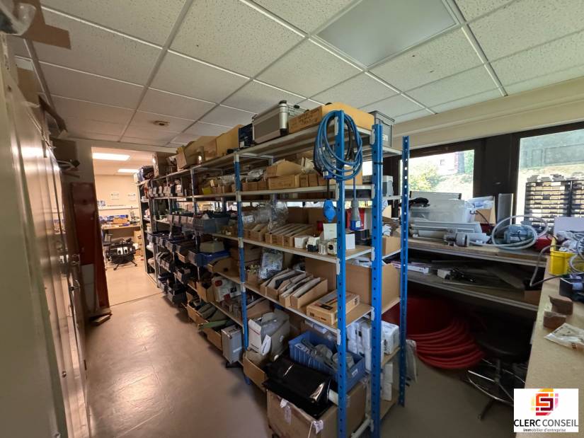 Vente - Bureaux 2660m² - Mont-saint-aignan