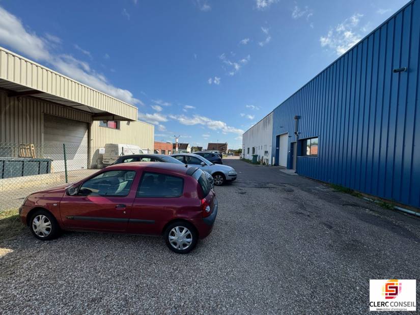 Location - Local d'activité 388m² - Val-de-reuil