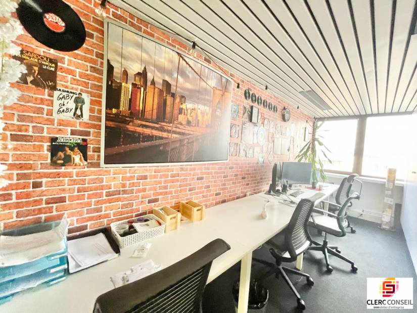 Location - Bureaux 318m² - Rouen