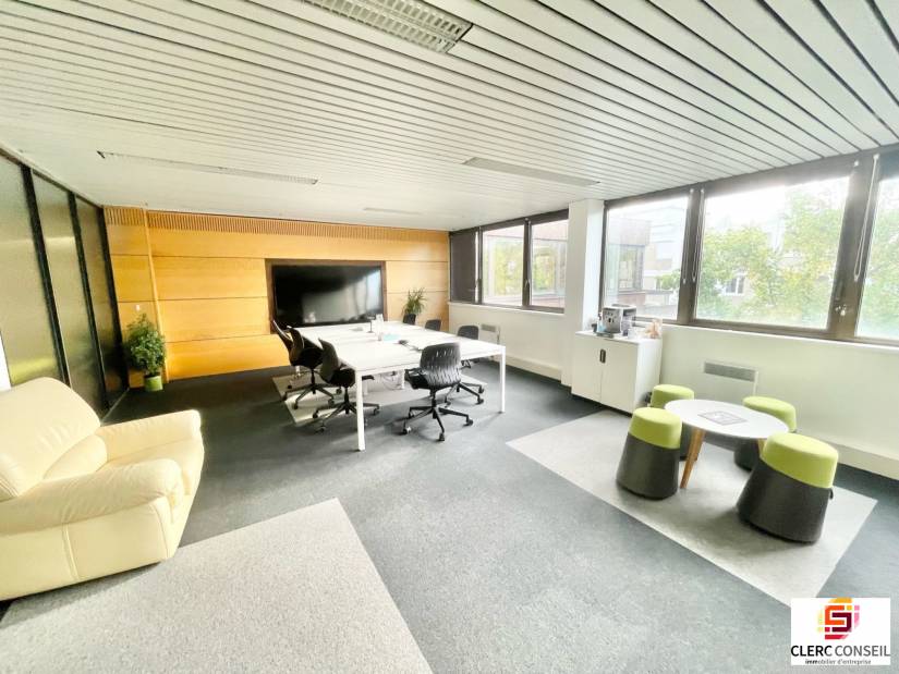 Location - Bureaux 318m² - Rouen