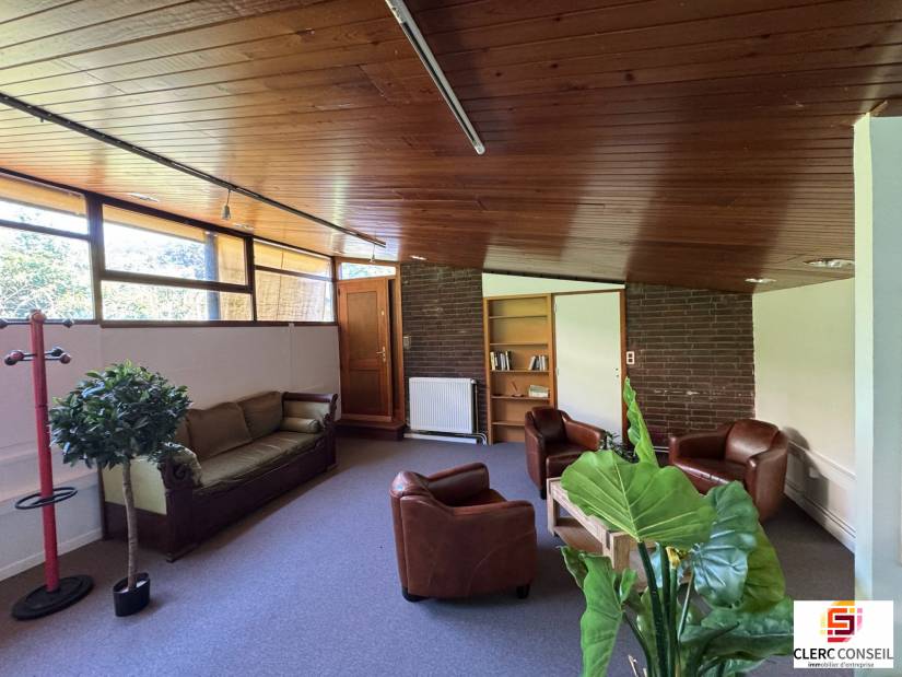 Location - Bureaux 346m² - Bois-guillaume