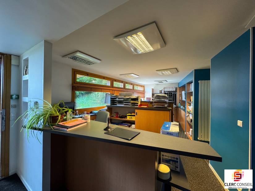 Location - Bureaux 346m² - Bois-guillaume