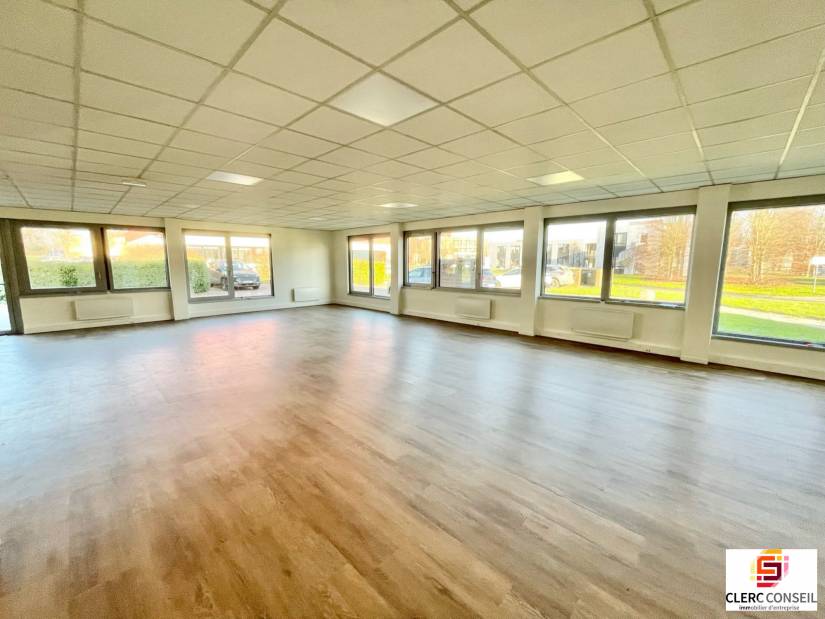 Location - Bureaux 217m² - Mont-saint-aignan
