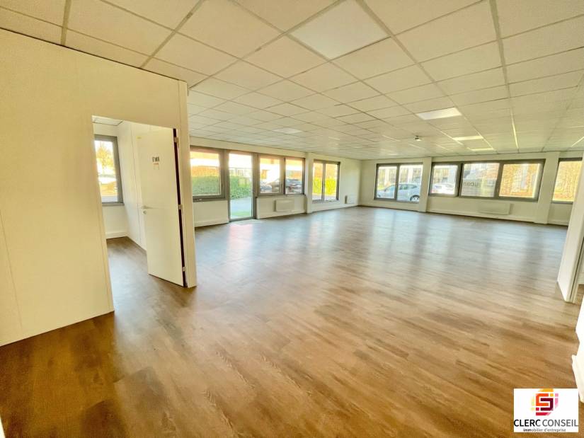 Location - Bureaux 217m² - Mont-saint-aignan