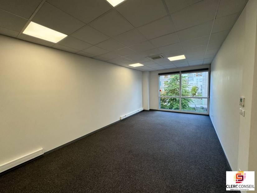 Location - Bureaux 417m² - Rouen