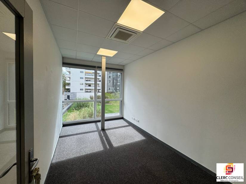 Location - Bureaux 417m² - Rouen