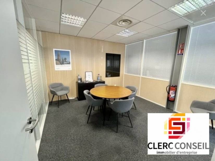 Location - Bureaux 147m² - Mont-saint-aignan